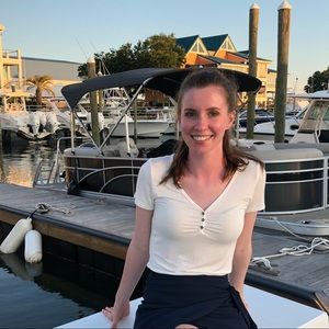 Meet your Posher, Claire